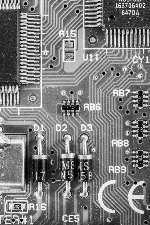  Digitale Elektronenautobahn (schwarz/weiß)