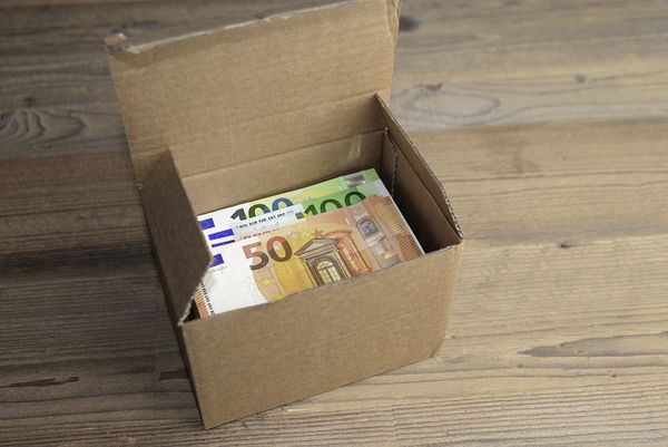  Geldpaket