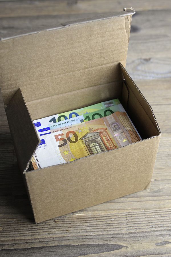  Geldpaket