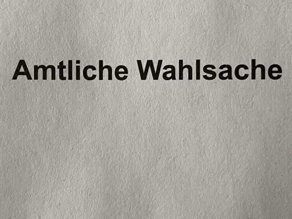  Amtliche Wahlsache / Foto:Alexander. Hauk
