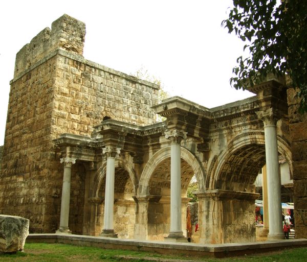  Hadrianstor in Antalya