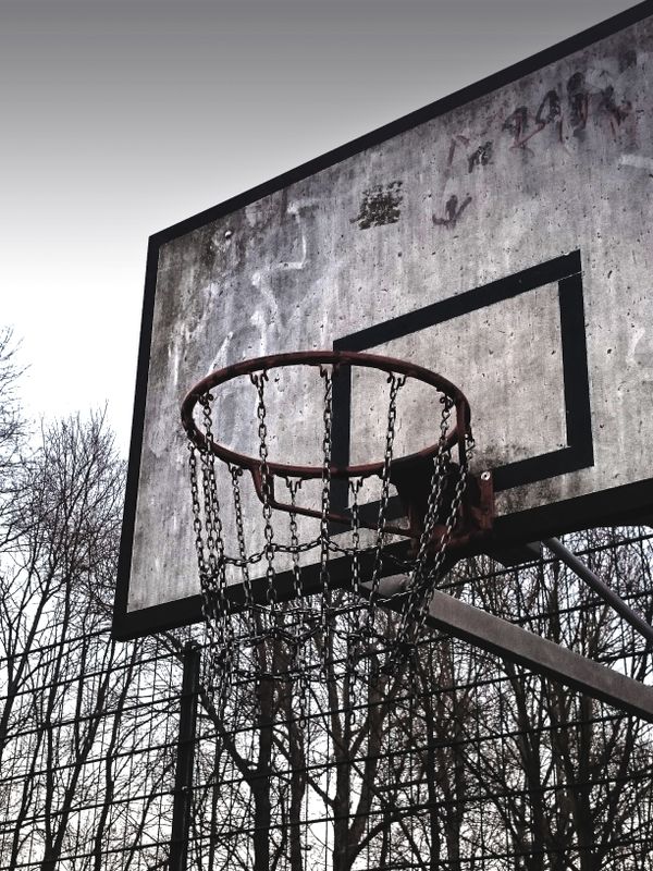 Basketball Korb alt